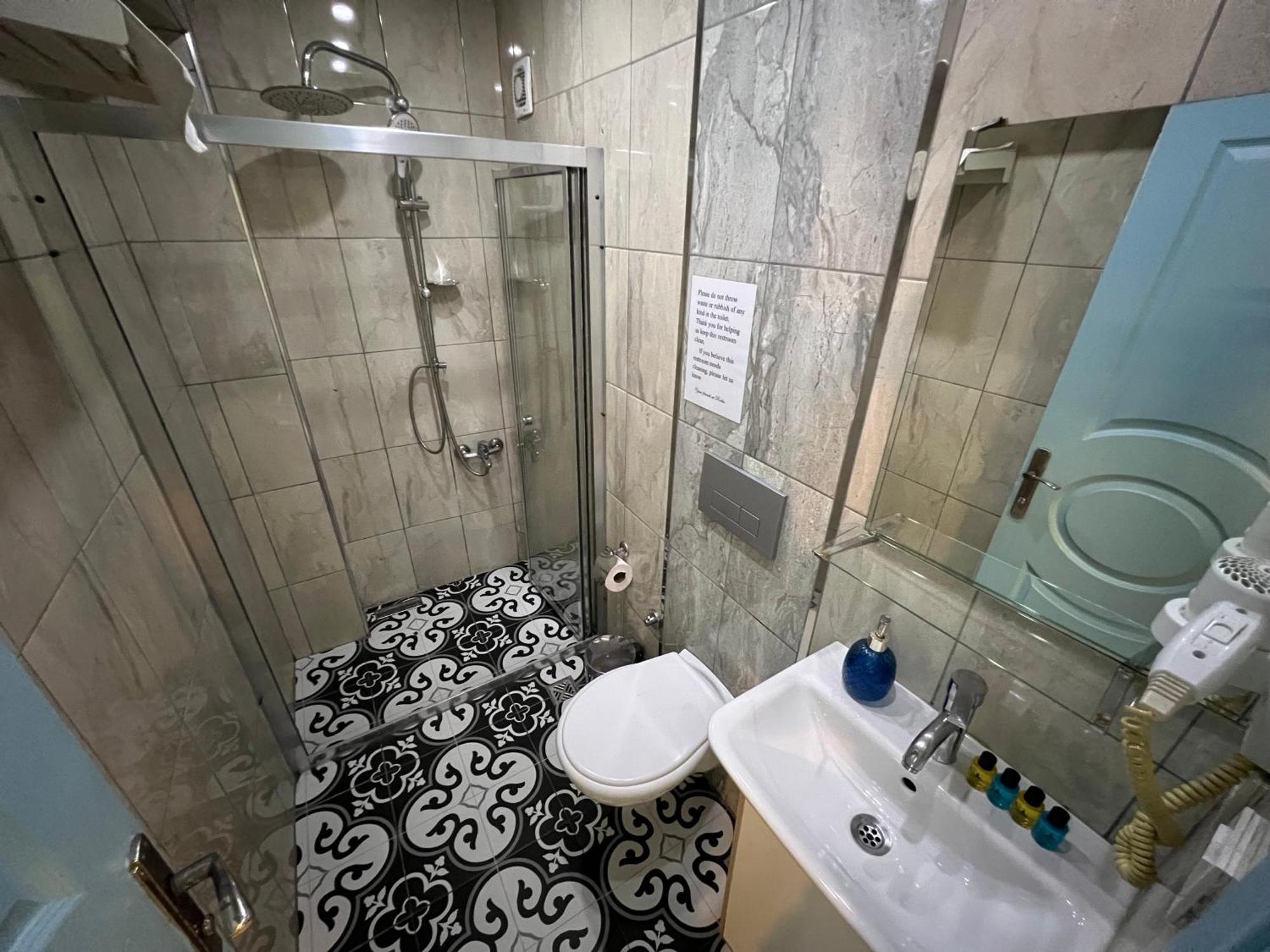Rodin Hostel Istanbul Ngoại thất bức ảnh