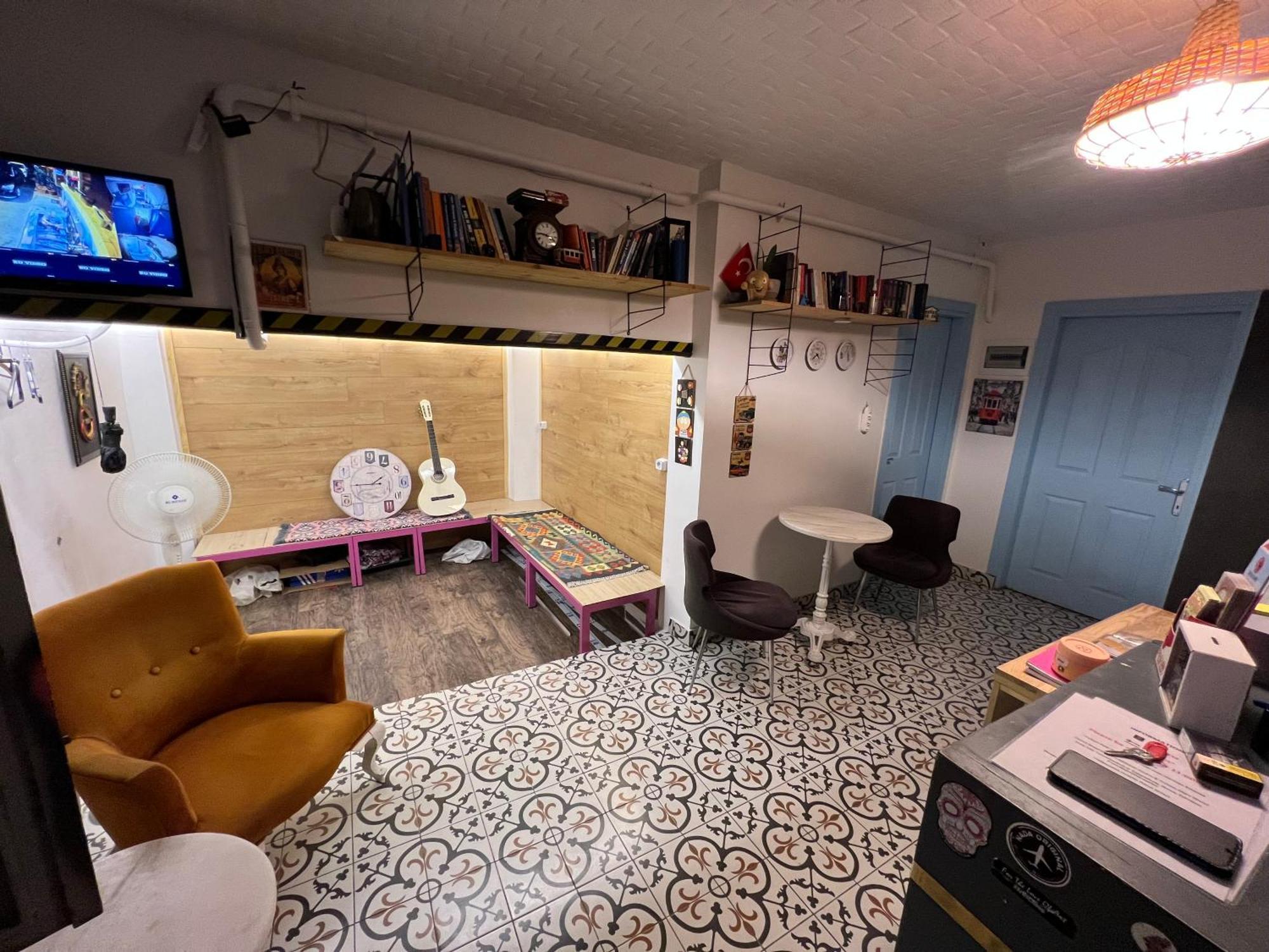 Rodin Hostel Istanbul Ngoại thất bức ảnh